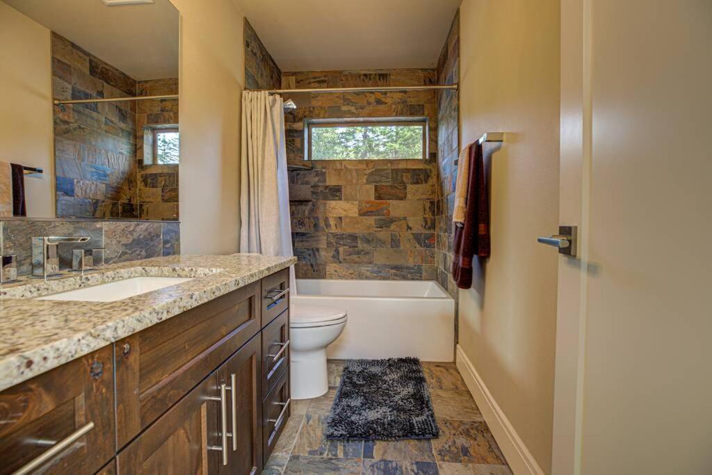 Newly Built Modern Chalet Duplex - 2 Mount Hood Village Exterior foto